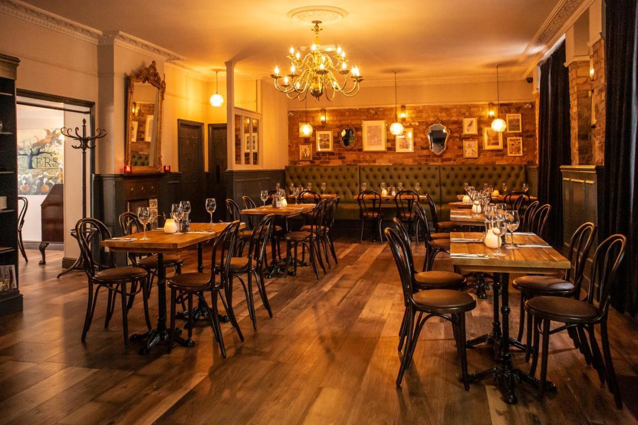 The Foresters Arms Kingston upon Thames  Dış mekan fotoğraf